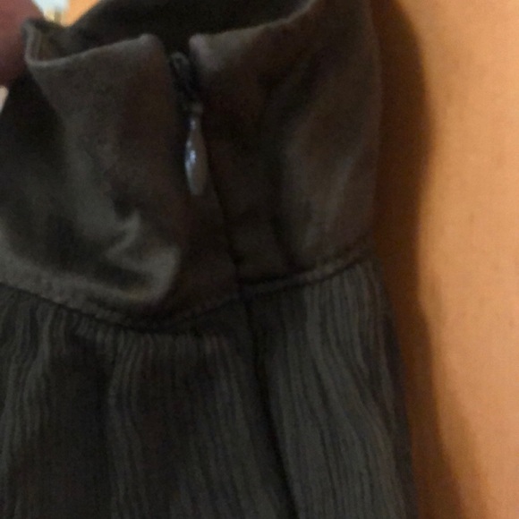 DKNY 💯% silk size 6 - Picture 5 of 5